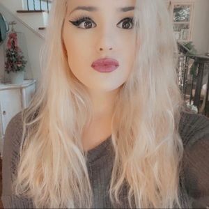 Meet your Posher, Ally